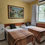 House755 Hospedaria